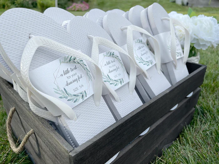 Rubber Guest Thongs / Flip Flops for Beach Weddings & Events - White (24 Pairs) - Image 3