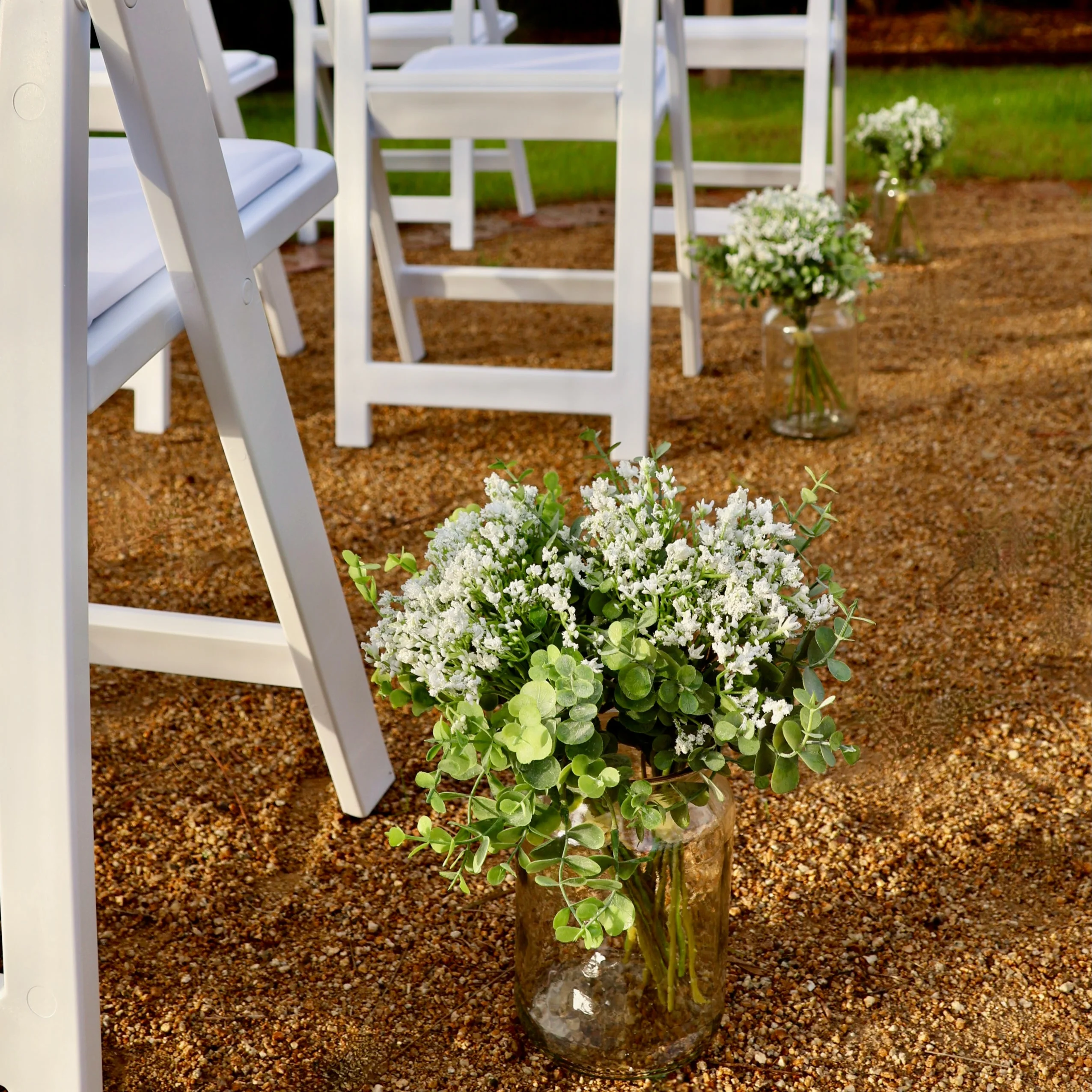 Artificial Baby's Breath Silver Dollar Small Flower Filler Bouquet  - White - Spray Style - Image 4
