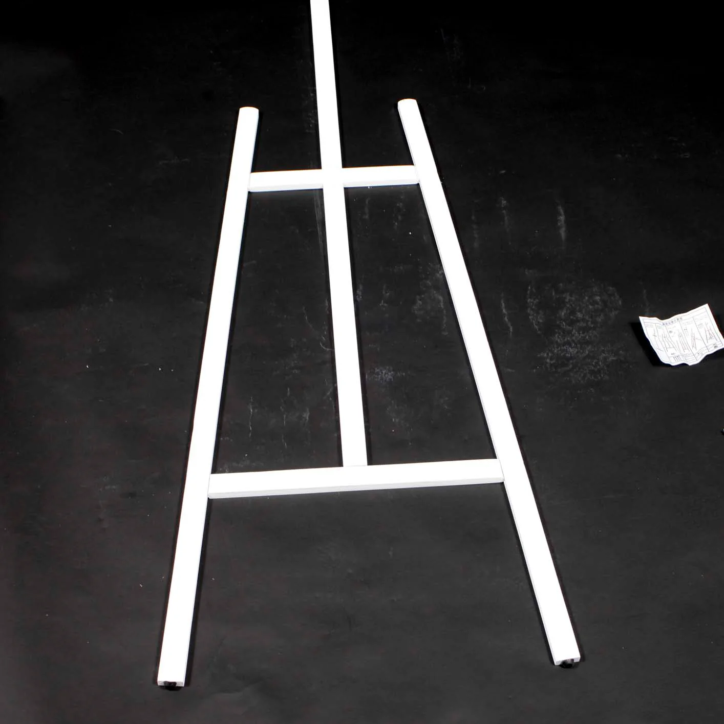 Timber Wedding Easel - Black (150cm) - Image 11