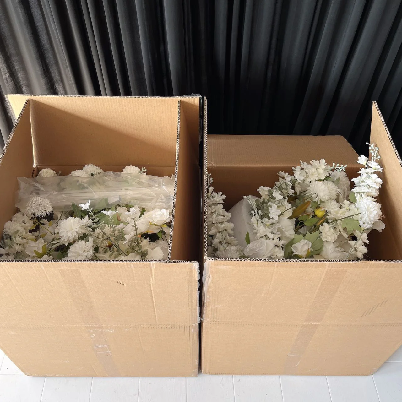 Crescent Arch Flower Frame PACKAGE - White (2pc) - Image 17