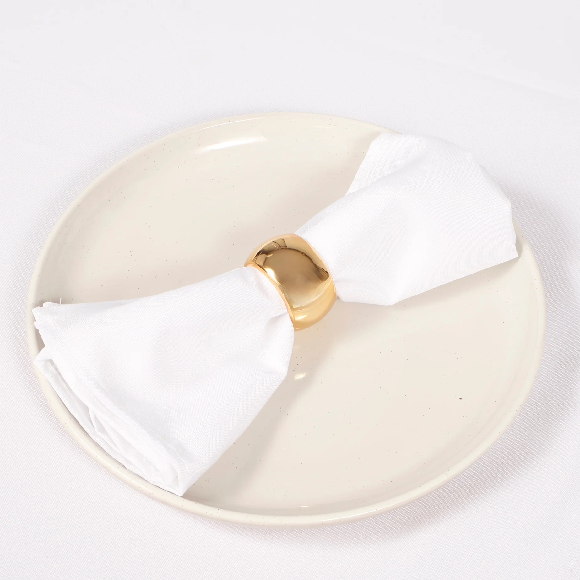 Classic Luxe Style Napkin Ring - Dark Gold - Image 2
