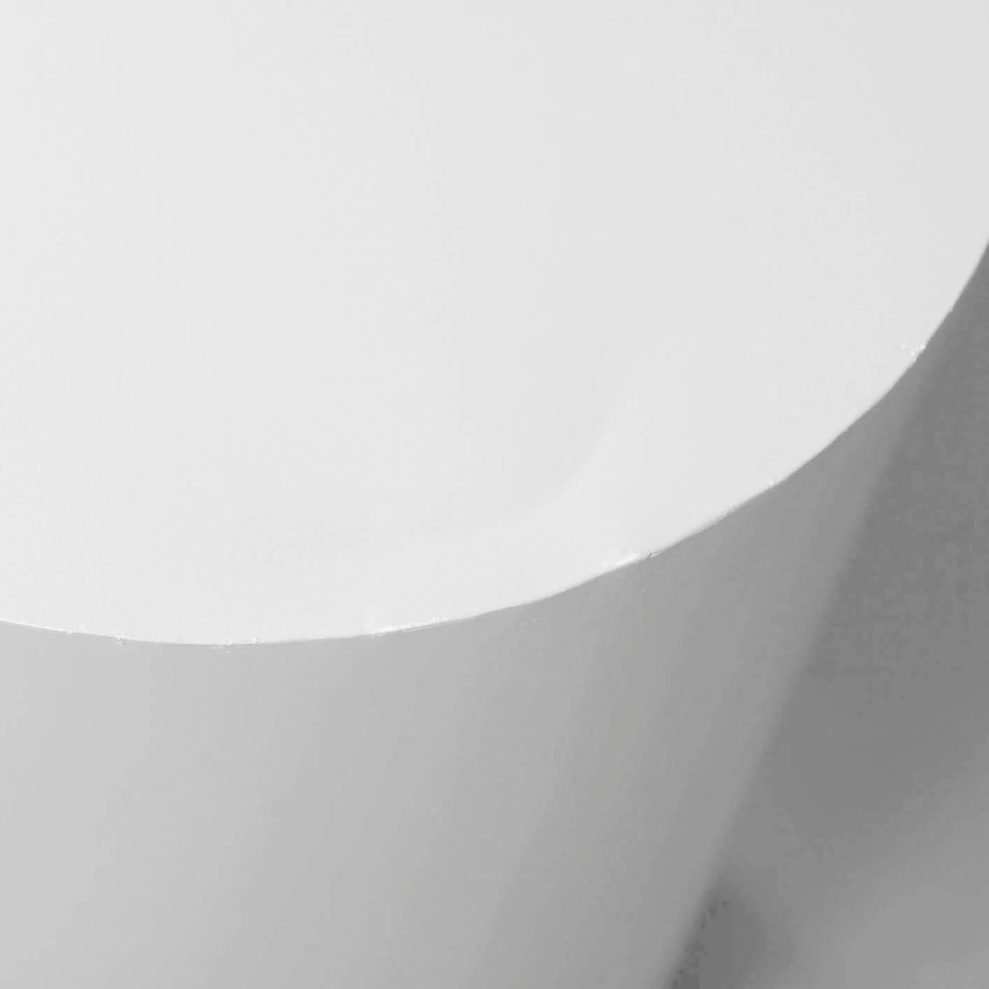 Round Plinth Centrepiece Set - White (3pc) - Image 4