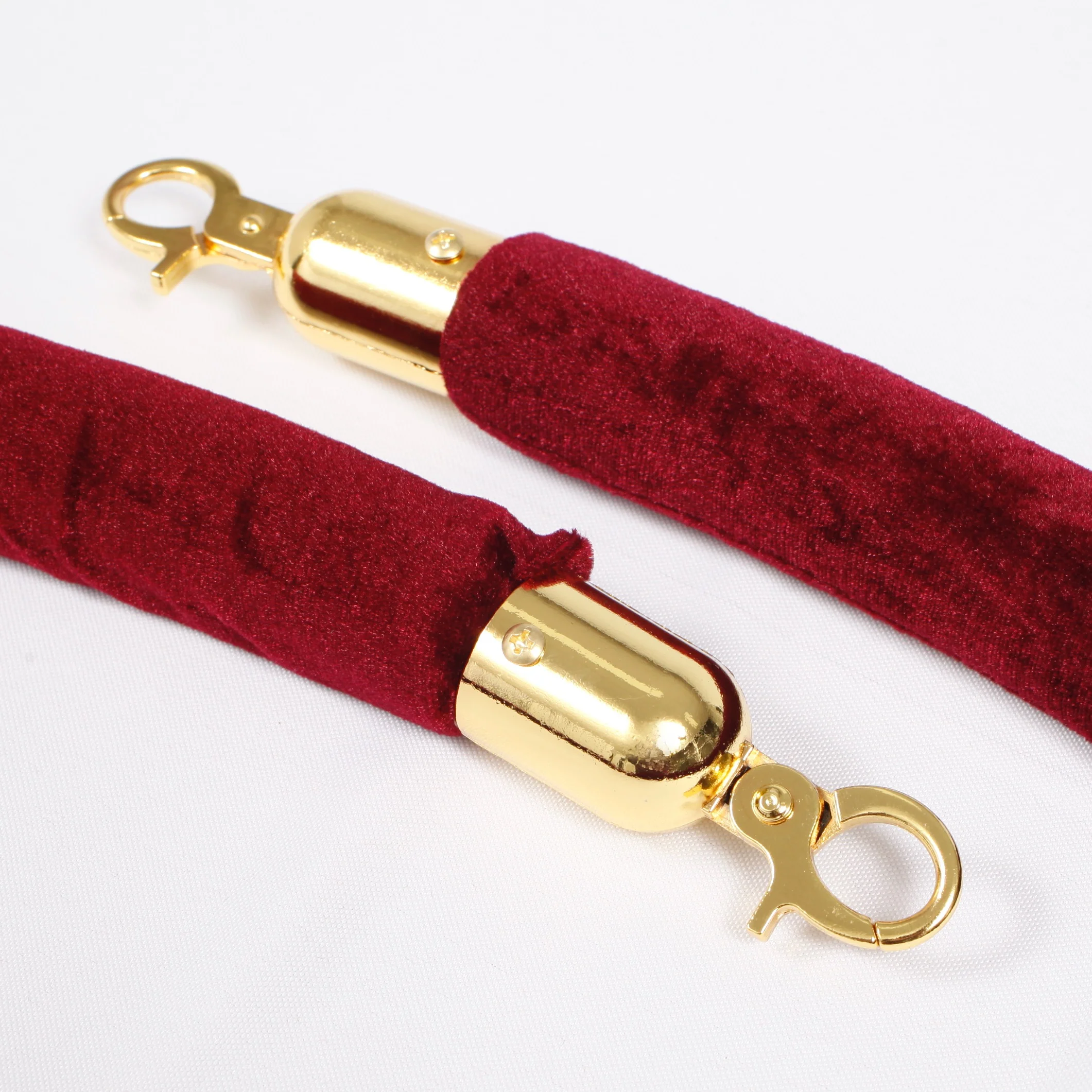 Bollard Velvet Rope - Burgundy (Gold Clips) - Image 2