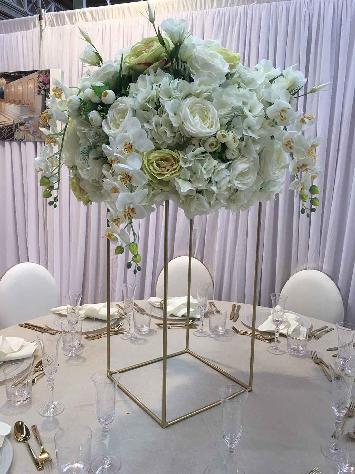 Iron Flower Stand / Plinth Centrepiece - Gold (28x28x80cm) - Image 3