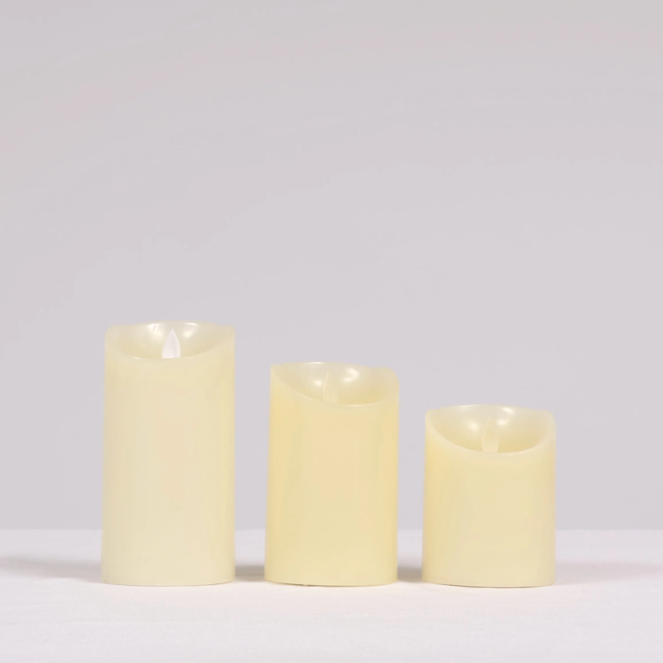 LED Candle & Vase Package (3 Candles, 3 Vases) - Image 4