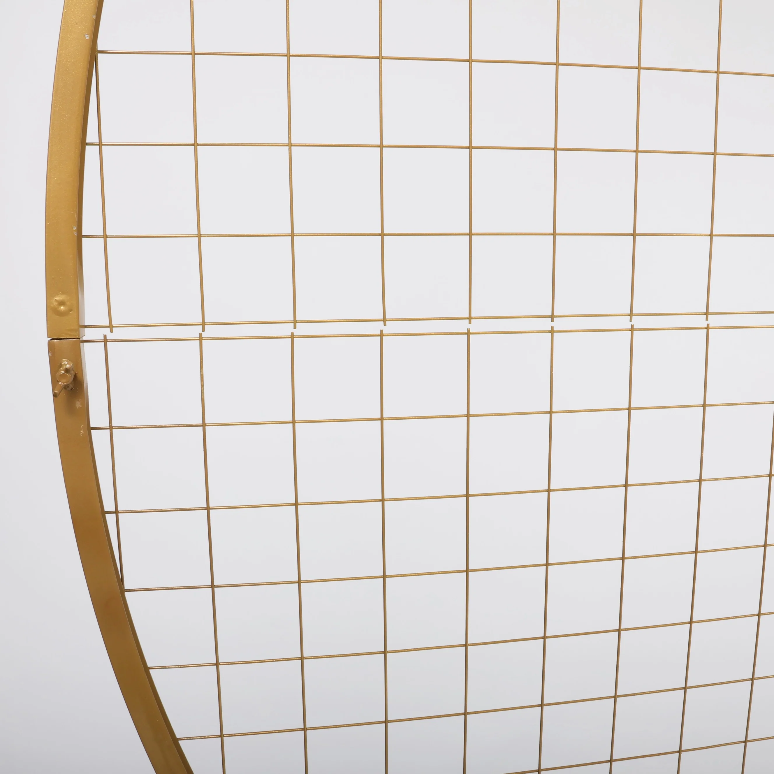 CLEARANCE Round Mesh Frame Stand / Balloon Arch  - Gold (2m - 4 Parts) - Image 3