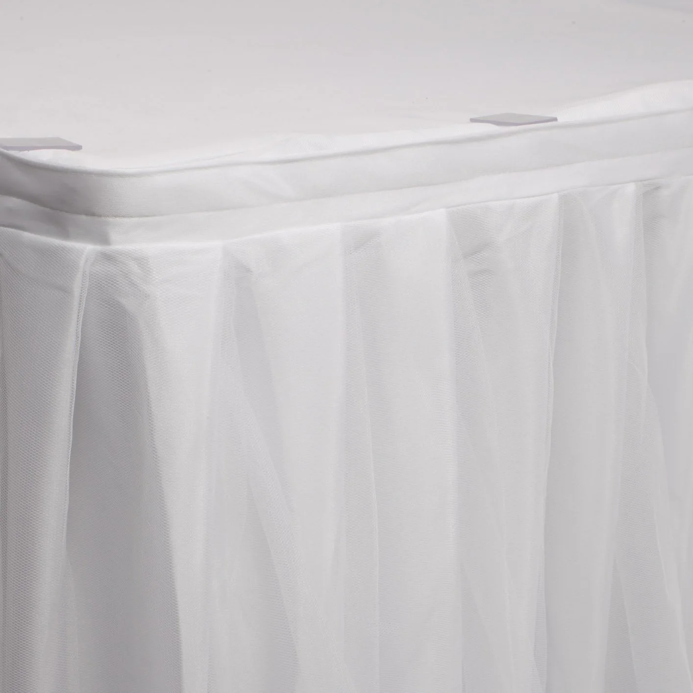 Tulle and Ice Silk Layered Table Skirting + BONUS Clips - White (5.2m) - Image 4
