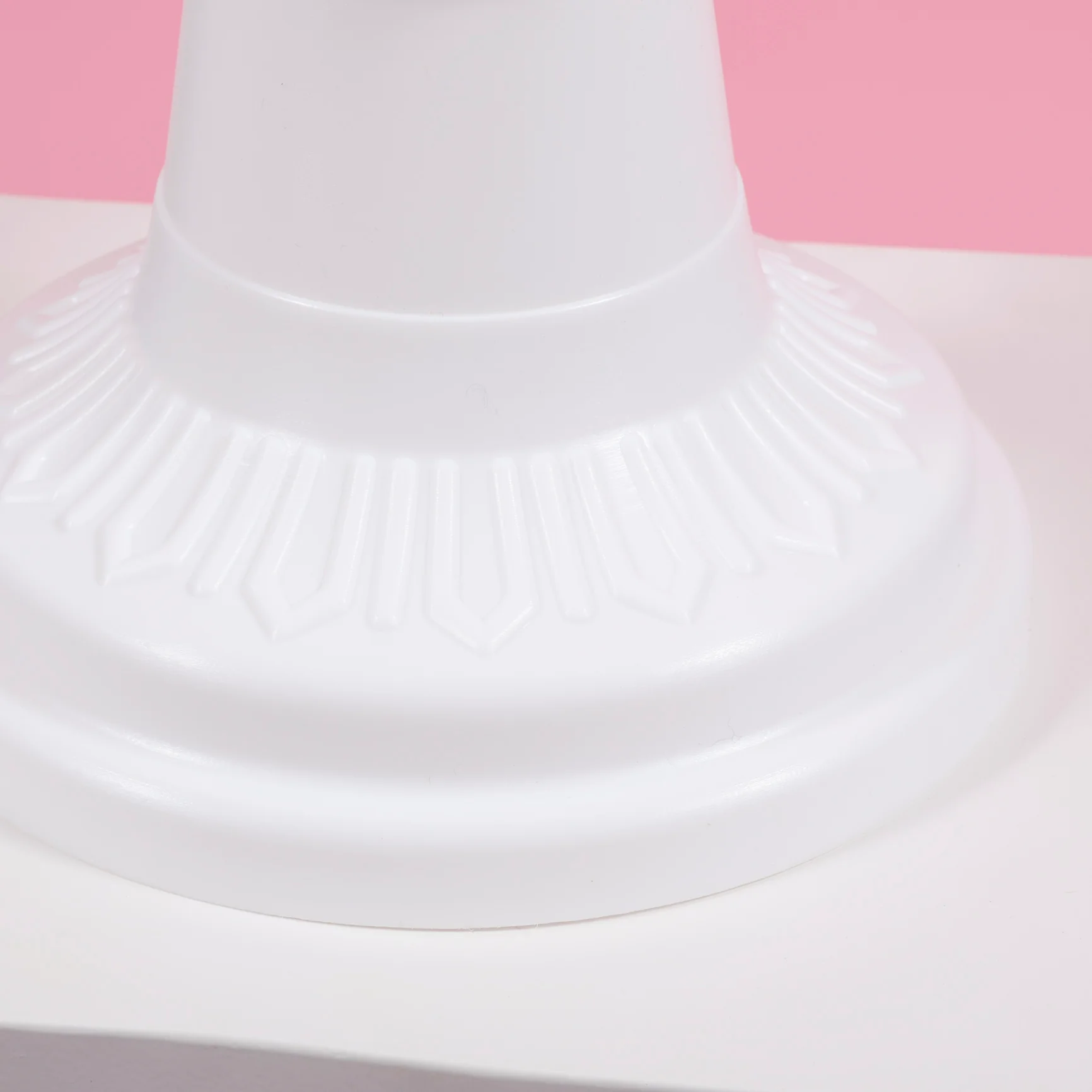 Vintage PVC Urn Centrepiece Vase (33cmH) - Image 3