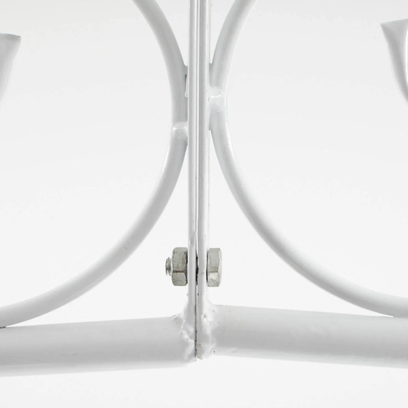 Vintage Scroll Wedding Arch / Stand - White - Image 6