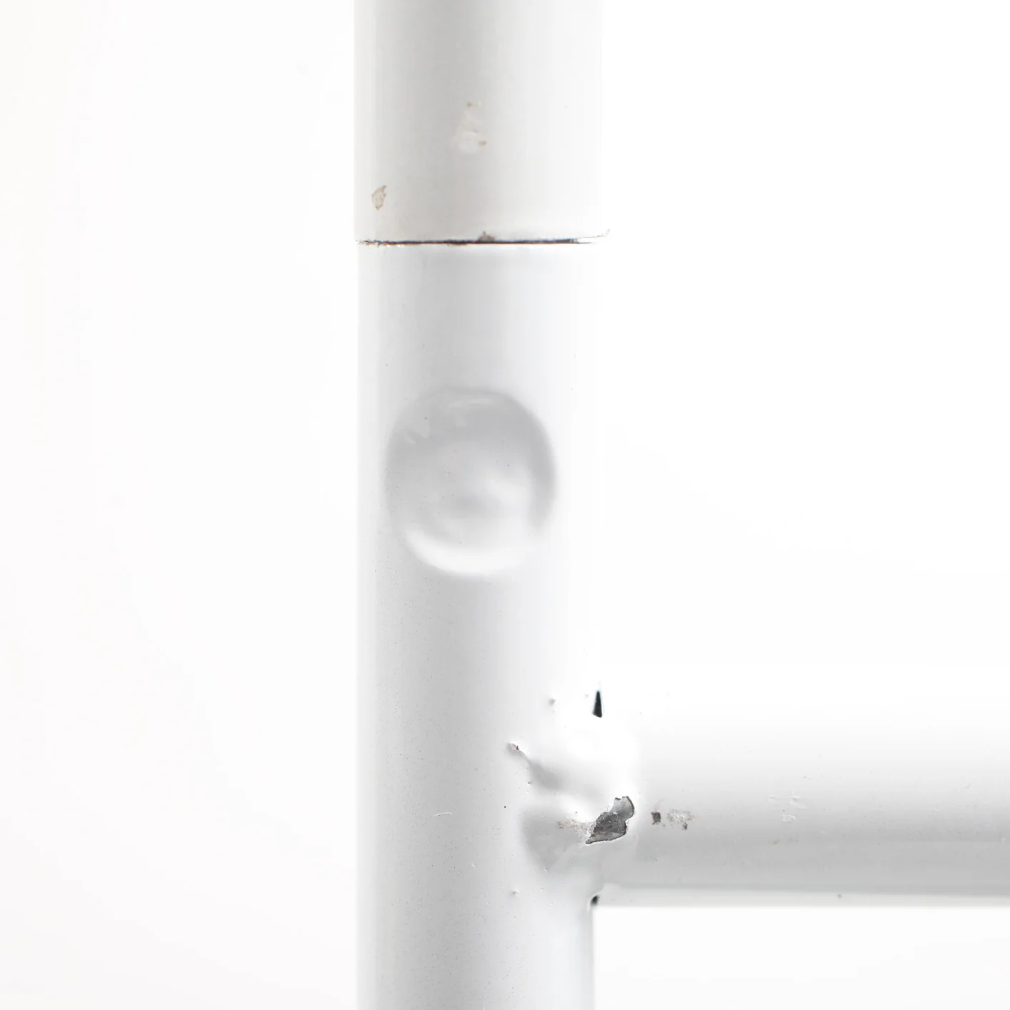 Vintage Scroll Wedding Arch / Stand - White - Image 8