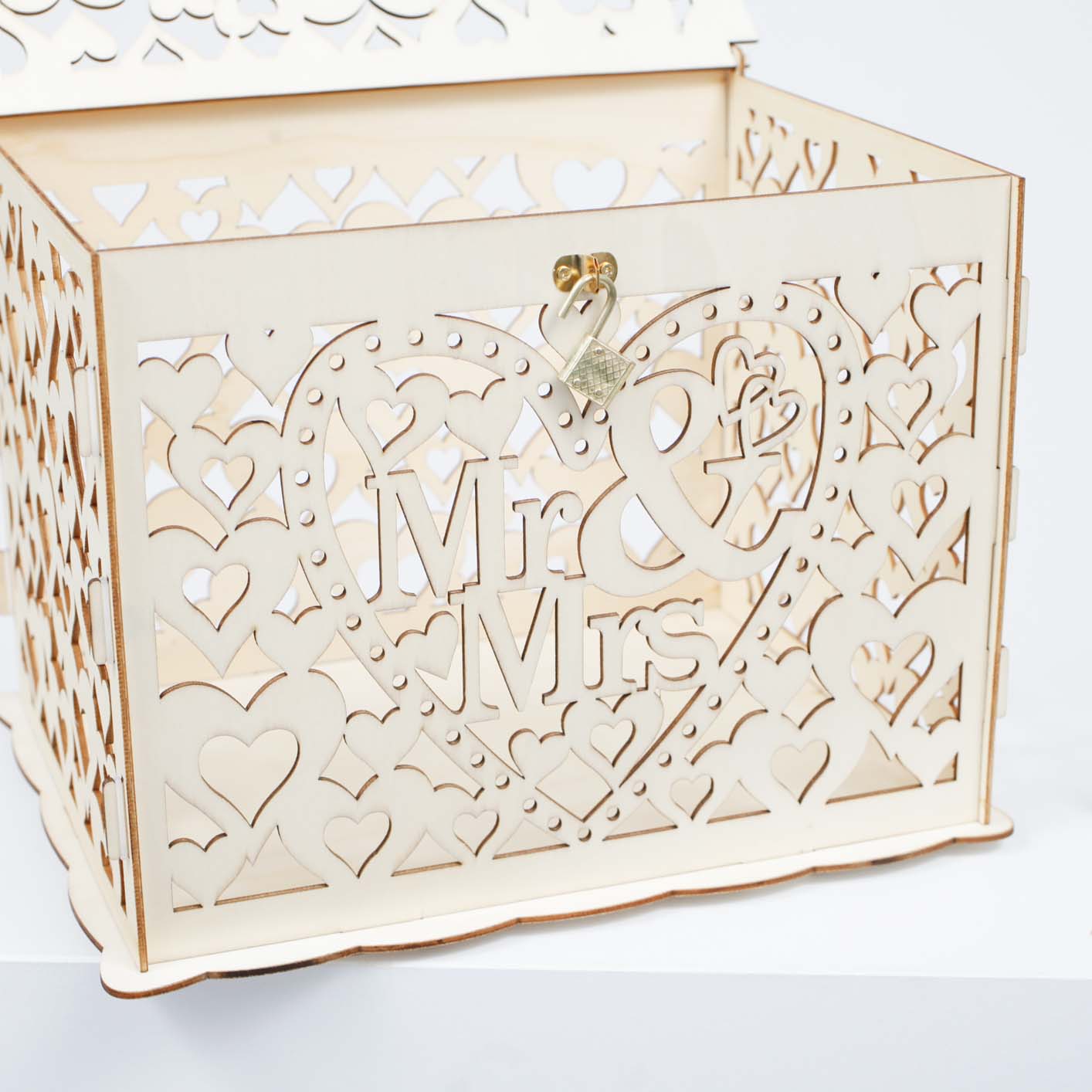 CLEARANCE Wishing Well Wedding Card Box - Mr & Mrs Hearts - Image 3